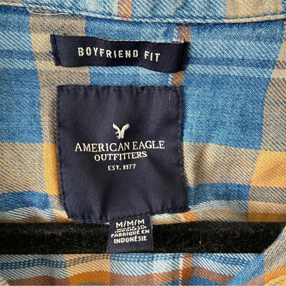 AMERICAN Eagle-Boyfriend Fit Plaid Button Down Shirt - Picture 7 of 7